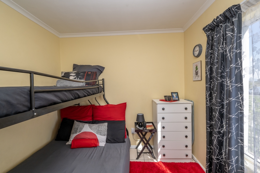 2 Bedroom Property for Sale in The Connifers Western Cape